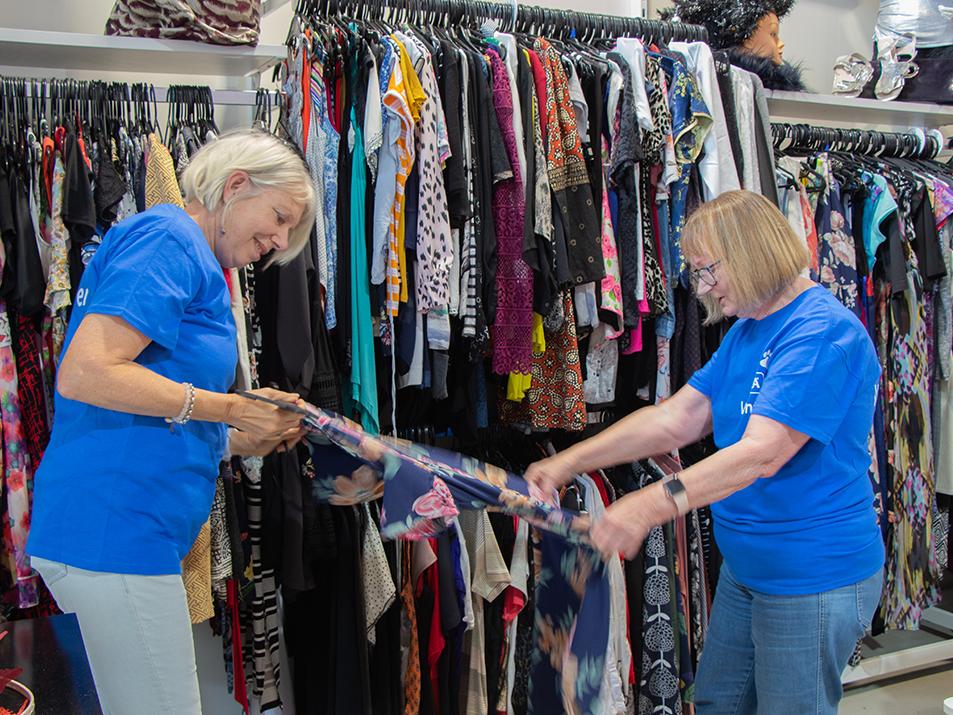 Op Shop volunteer - Mangere Bridge